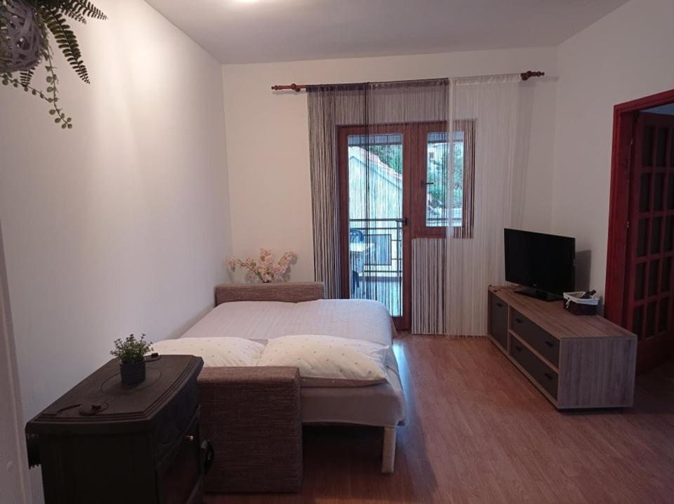 Apartmani Mare Шибеник Экстерьер фото