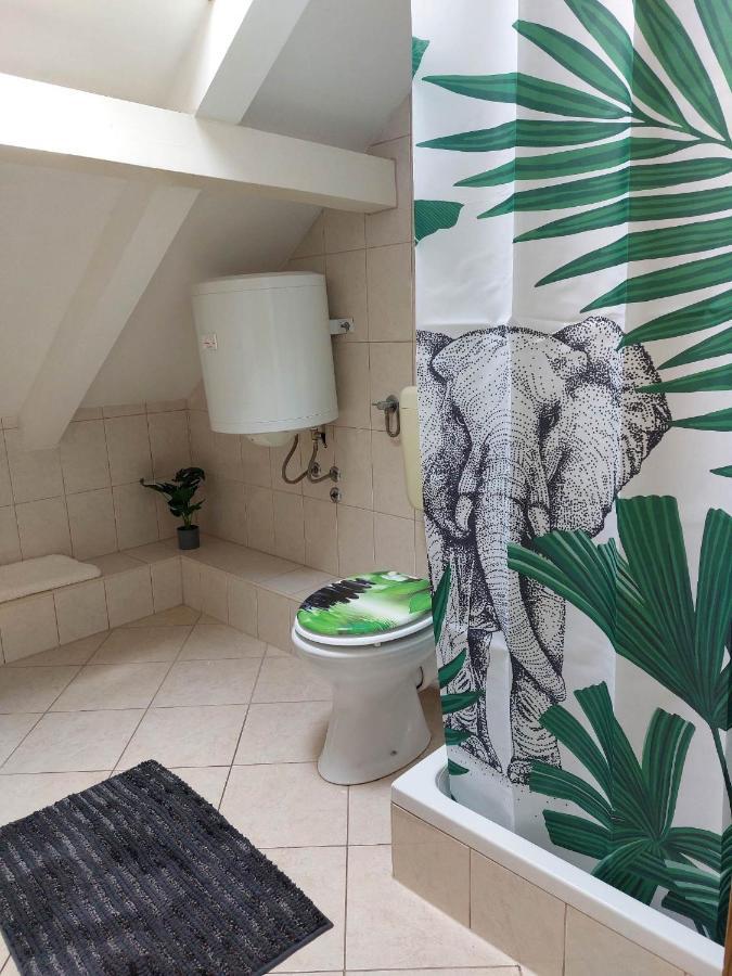 Apartmani Mare Шибеник Экстерьер фото